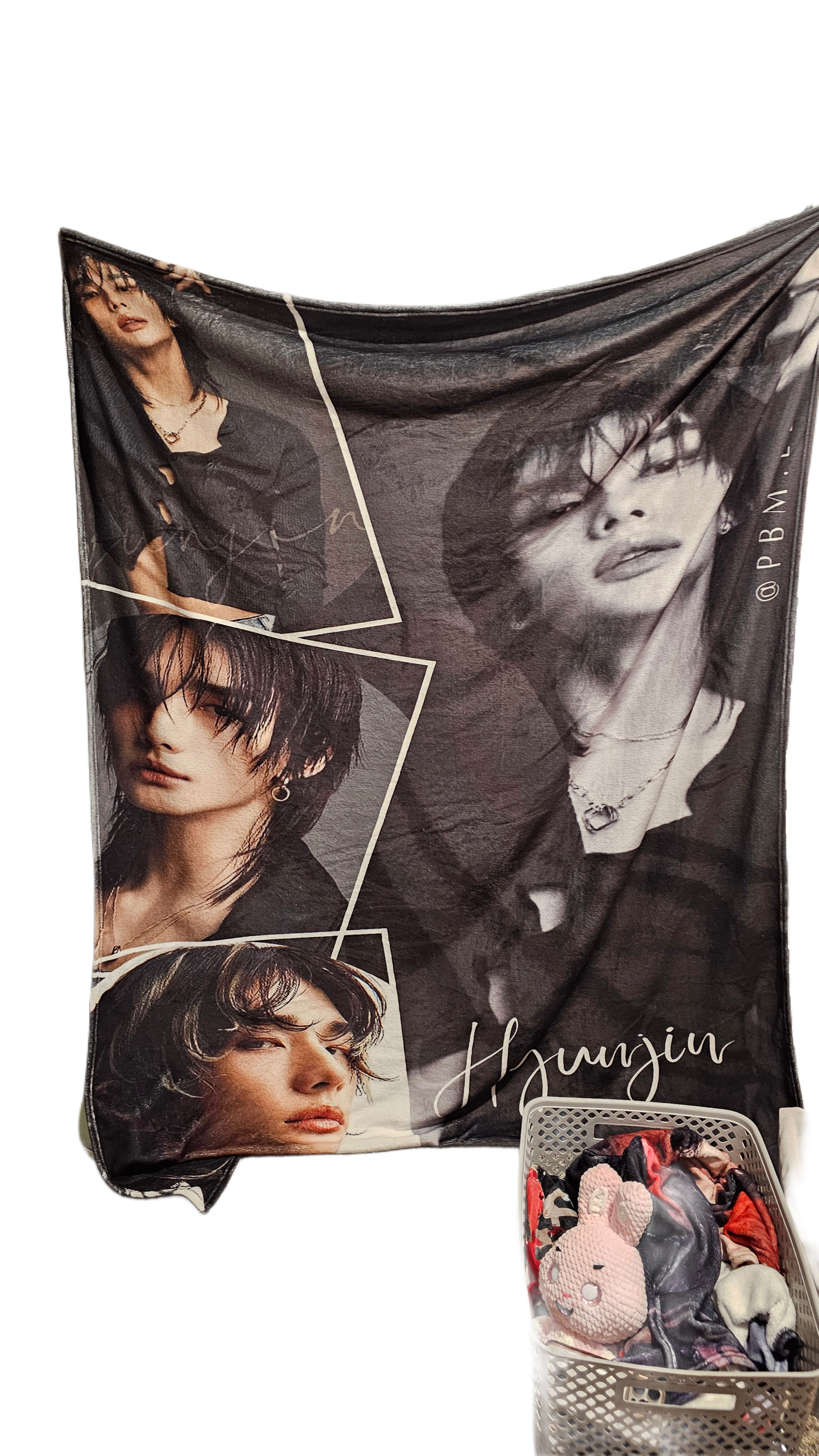 Stray Kids Hyunjin Extra Large Blanket